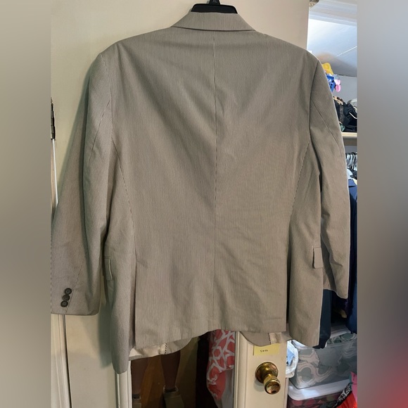 mens express searsucker suit - Picture 7 of 7